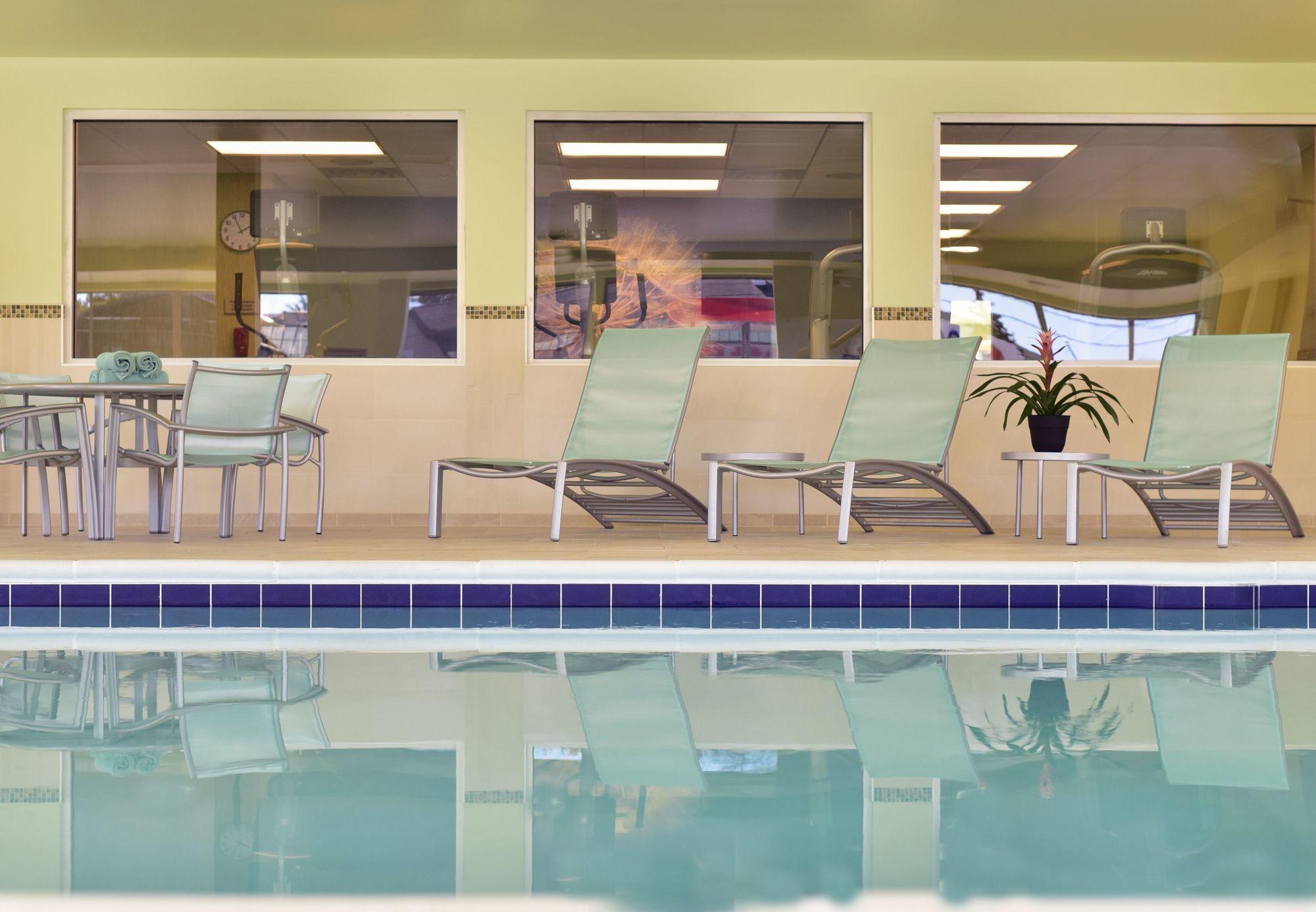 Springhill Suites By Marriott Wisconsin Dells Lake Delton Экстерьер фото
